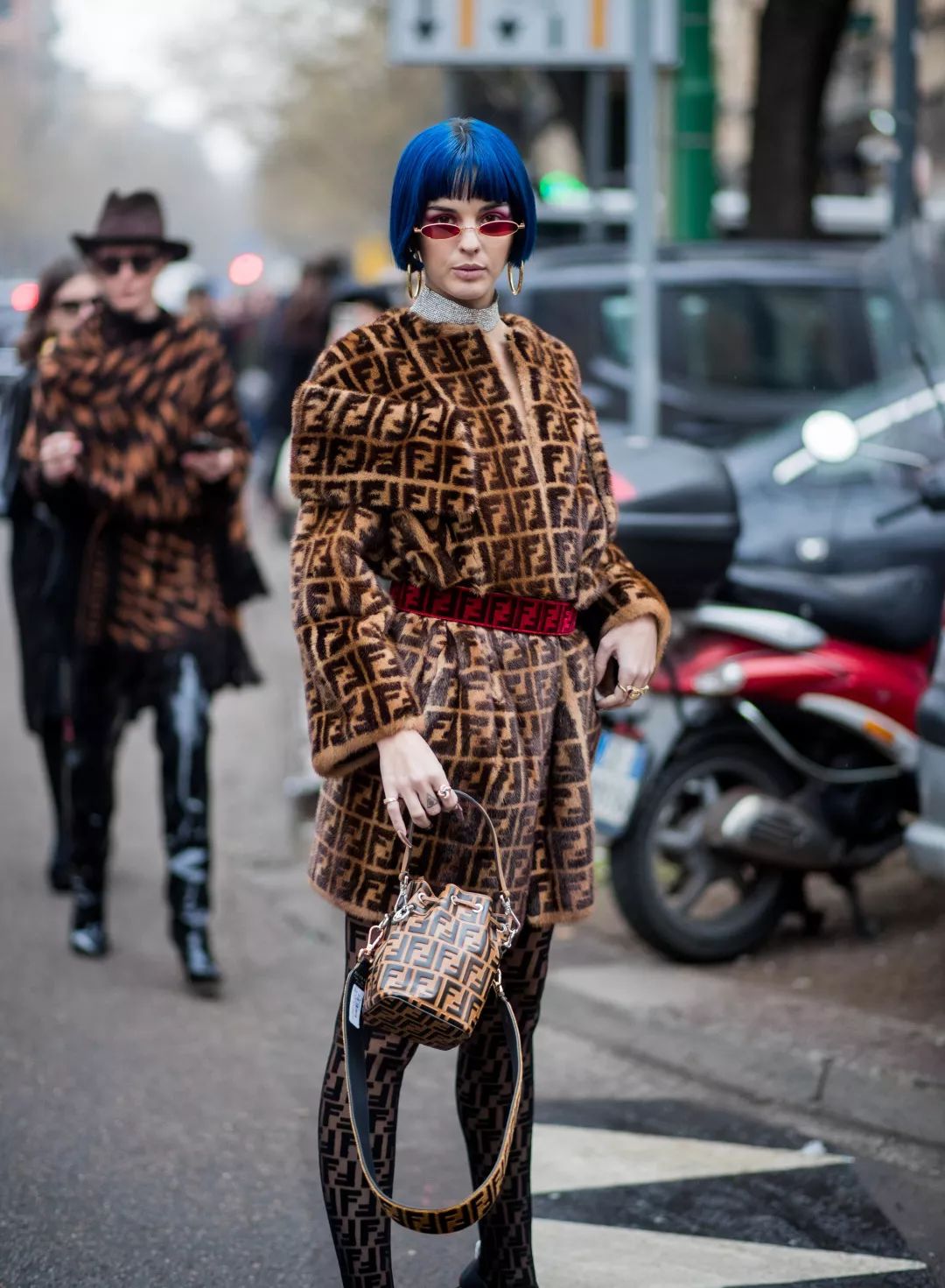 Dior衛衣最新款時尚指南及購買指南