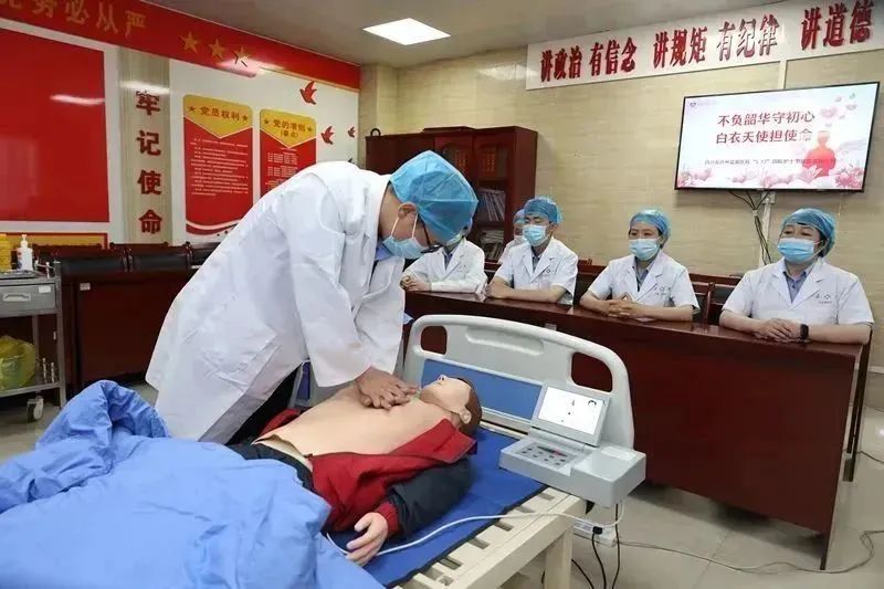 灌腸比賽的奇妙冒險之旅,變化、學習與自信的碰撞